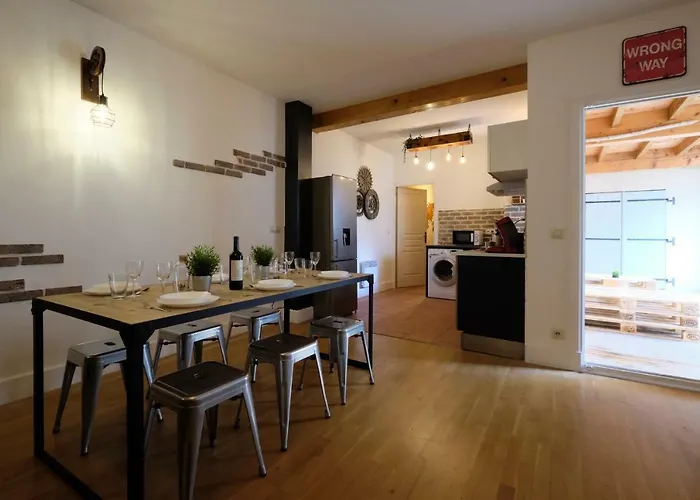 Melina - Dans Les Remparts De La Bastide Avec Parking Et Terrasse *