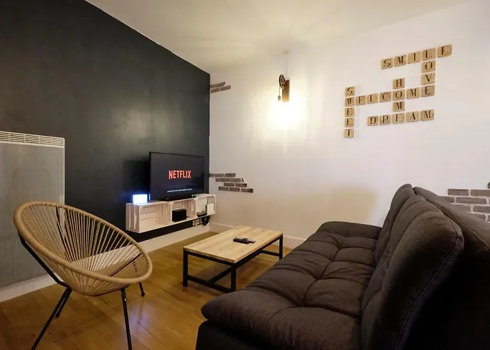 Melina - Dans Les Remparts De La Bastide Avec Parking Et Terrasse Apartman *